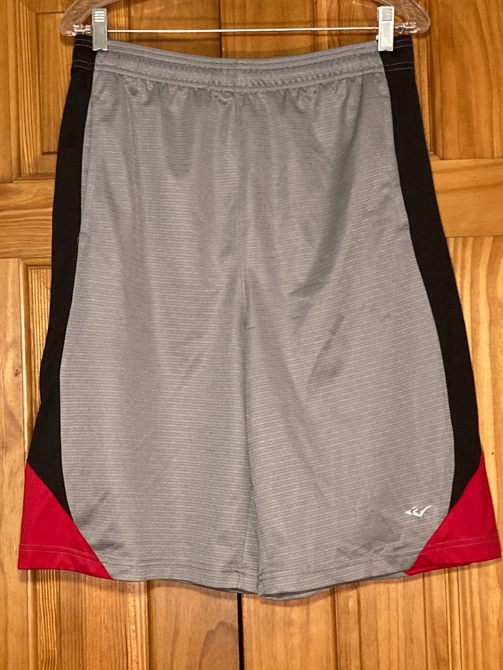 EUC Everlast Basketball Athletic Shorts Long Gray Black Red Boys XL 18/20